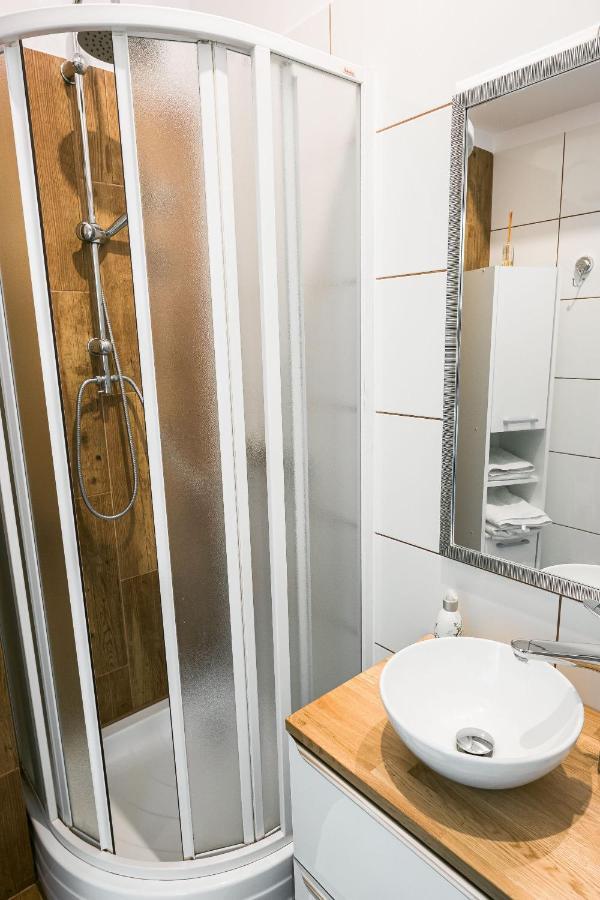 شقة اوسترزوكي دولن  في Apartament Mietowy المظهر الخارجي الصورة